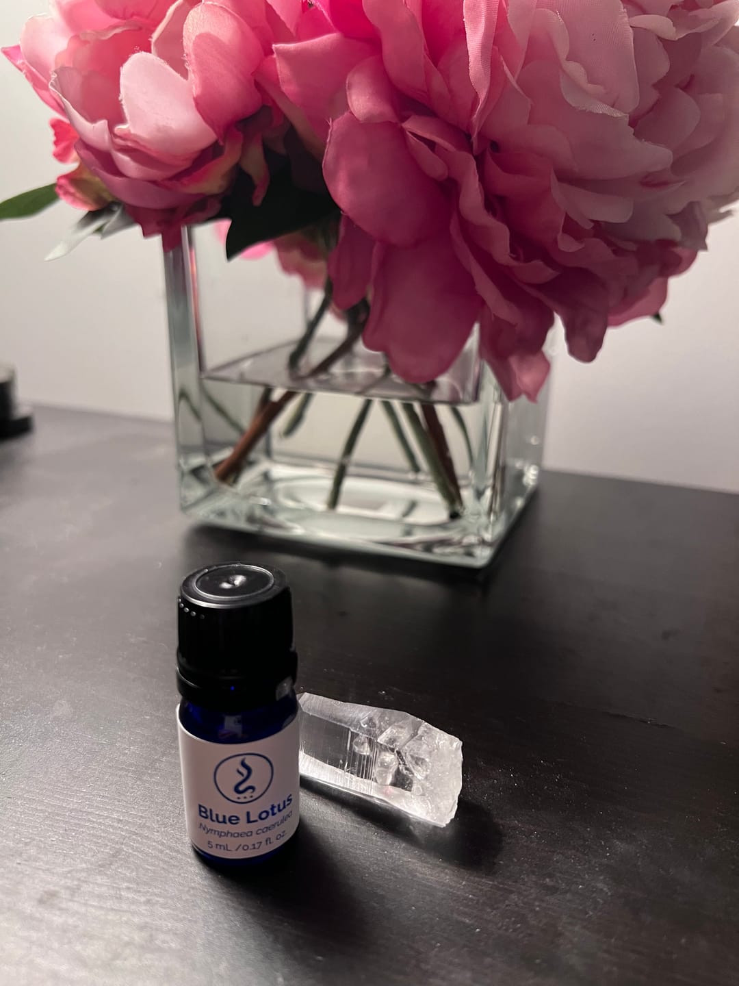 Customer photo review of True Egyptian Blue Lotus Oil 5 mL | Cold-Pressed