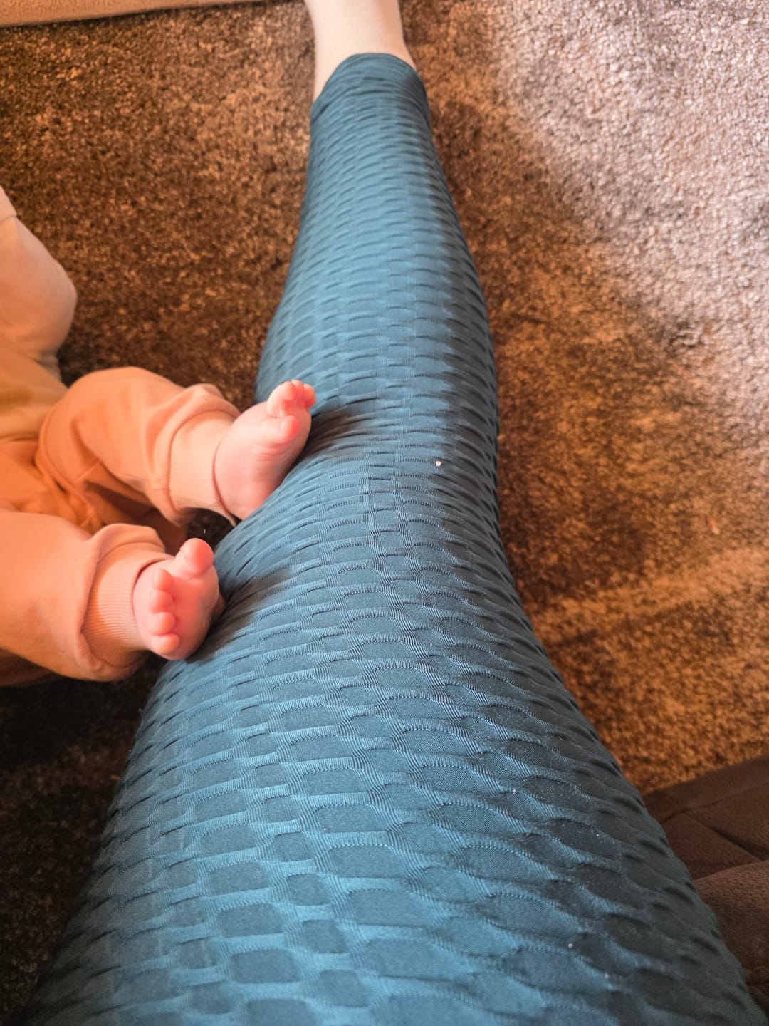 Customer photo review of Classic Anti-Cellulite Leggings