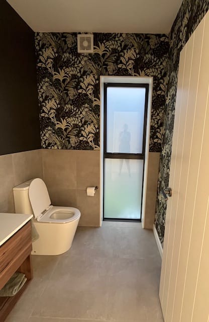 Customer photo review of Capetown Jungle Wallpaper -Green/Black
