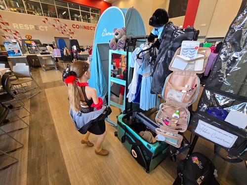 Customer photo review of Glam'r Gear Mobile Changing Station™ Dance Duffel Bag with Built-In uHide® Rack