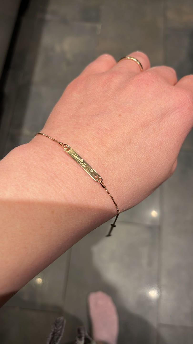 Customer photo review of Armband mit Gravur länglich