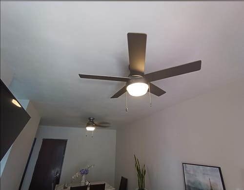 Customer photo review of Ventilador de Techo Aegis con Luz 48 Pulgadas