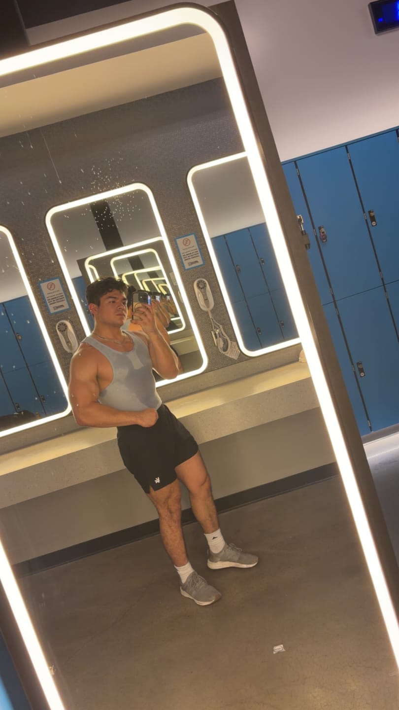 Customer photo review of 1018 - Core Training Shorts