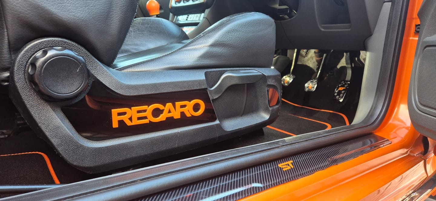 Customer photo review of Mk2/2.5 Focus ST Seat Plate Set