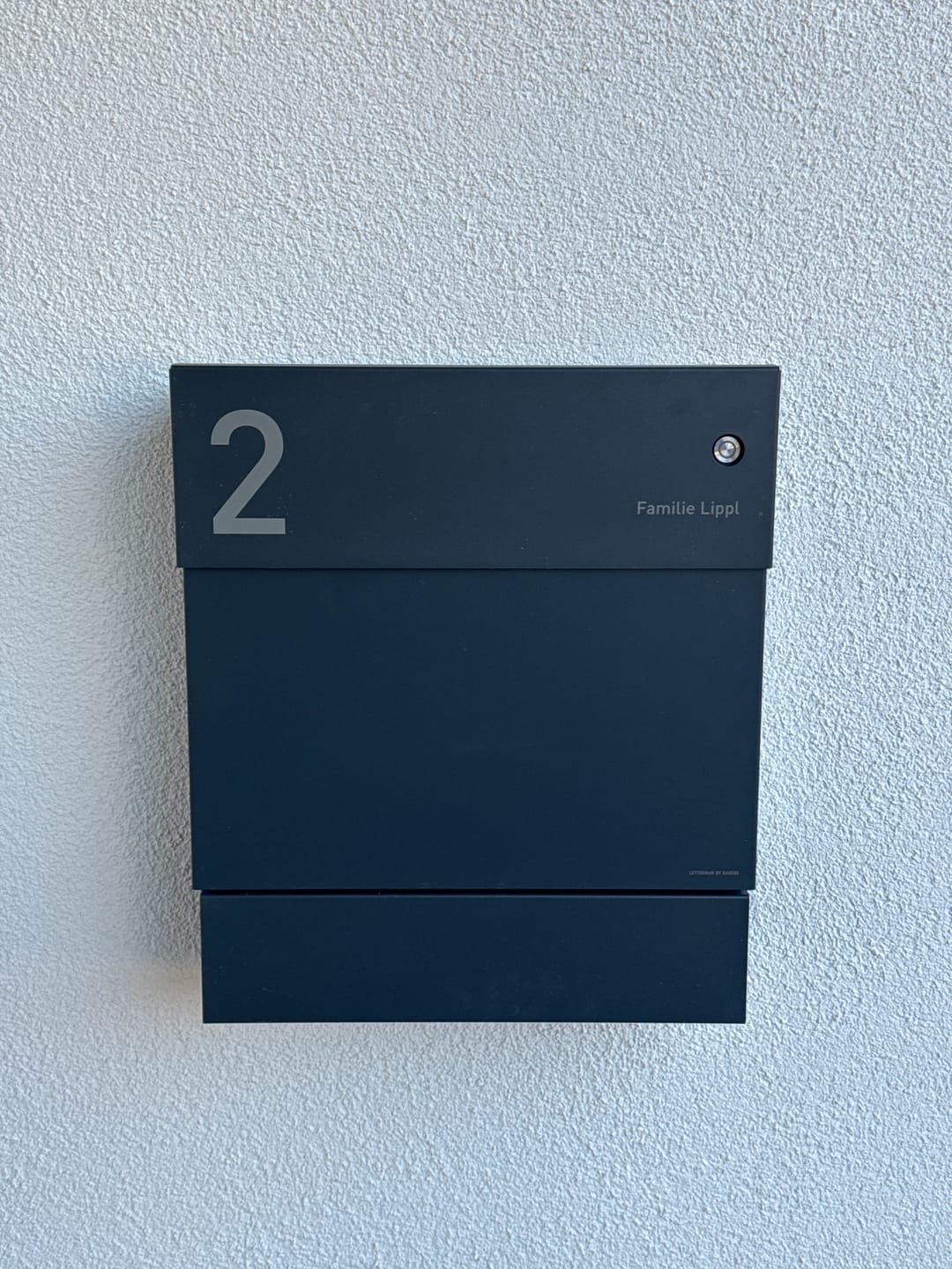 Customer photo review of Briefkasten Letterman 5K inkl. LED Licht und Klingel