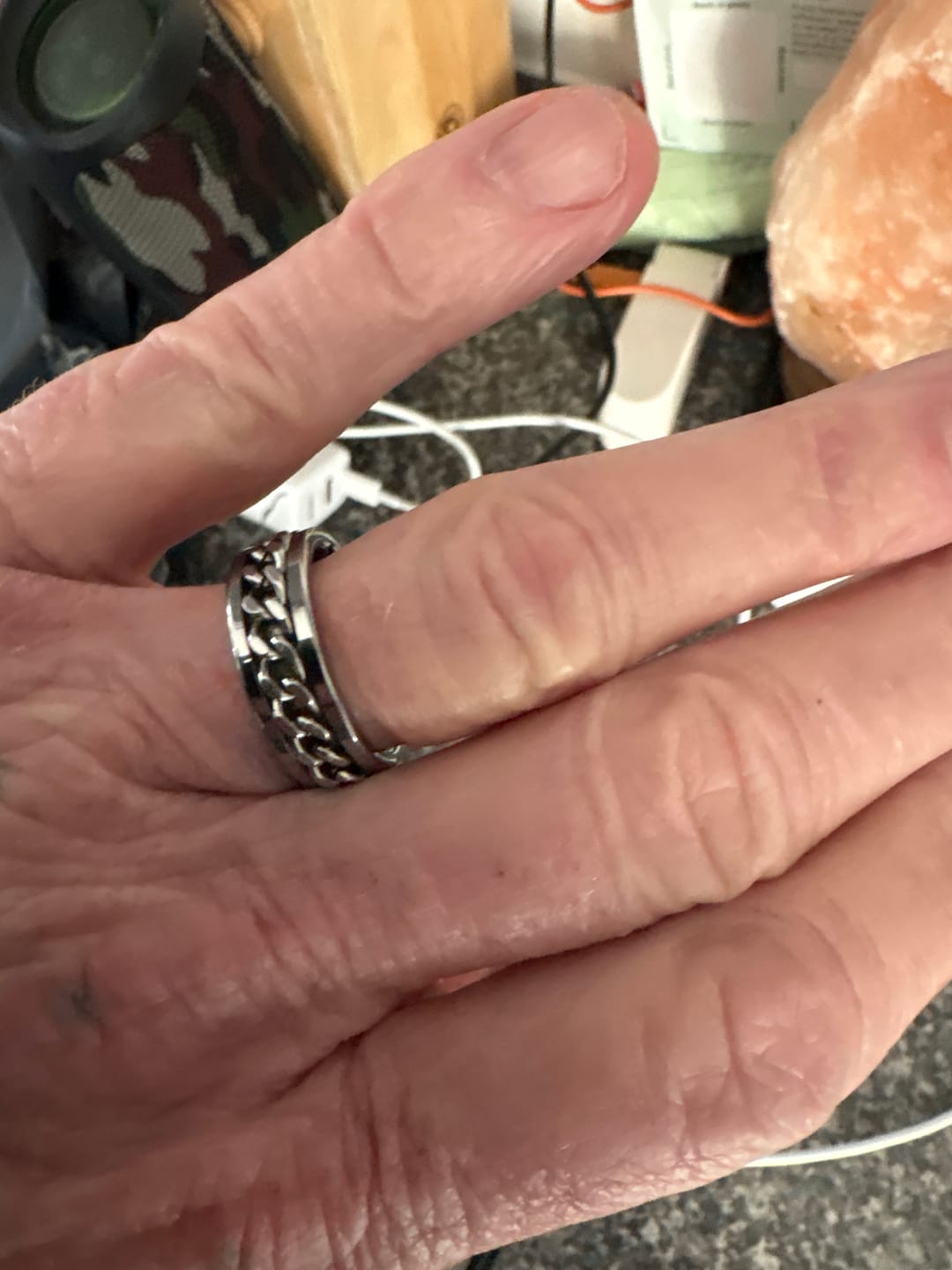 Customer photo review of Original Rotating Chain 8mm Wonder Ring