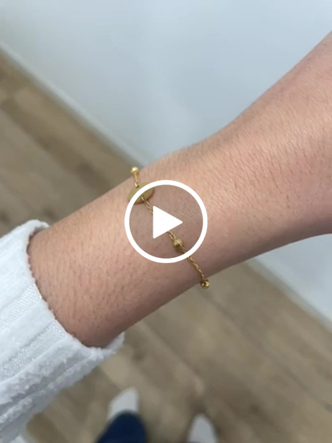 Customer video review of Pulsera Círculo Inicial