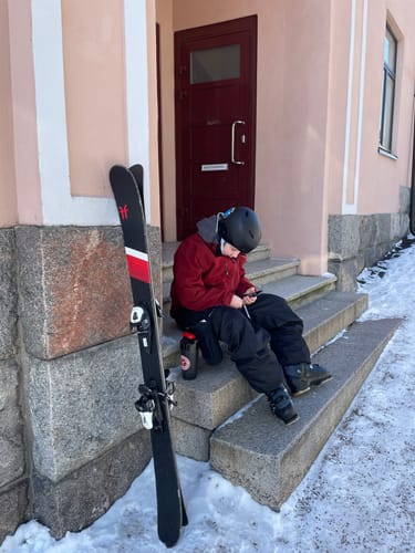 Customer photo review of V2 Snowpant "Black"