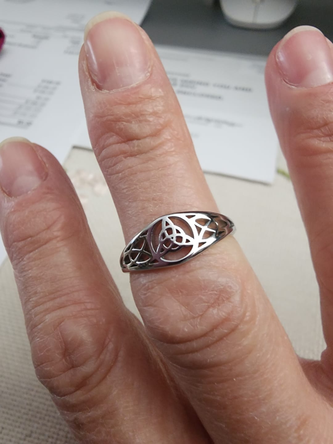 Customer photo review of Titanium Steel Celtic Knot Hollow Ring (Retro Ethnic Style)