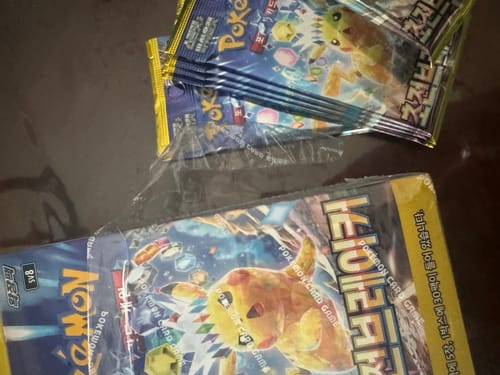 Customer photo review of Pokemon Super Electric Breaker Korean Booster Box