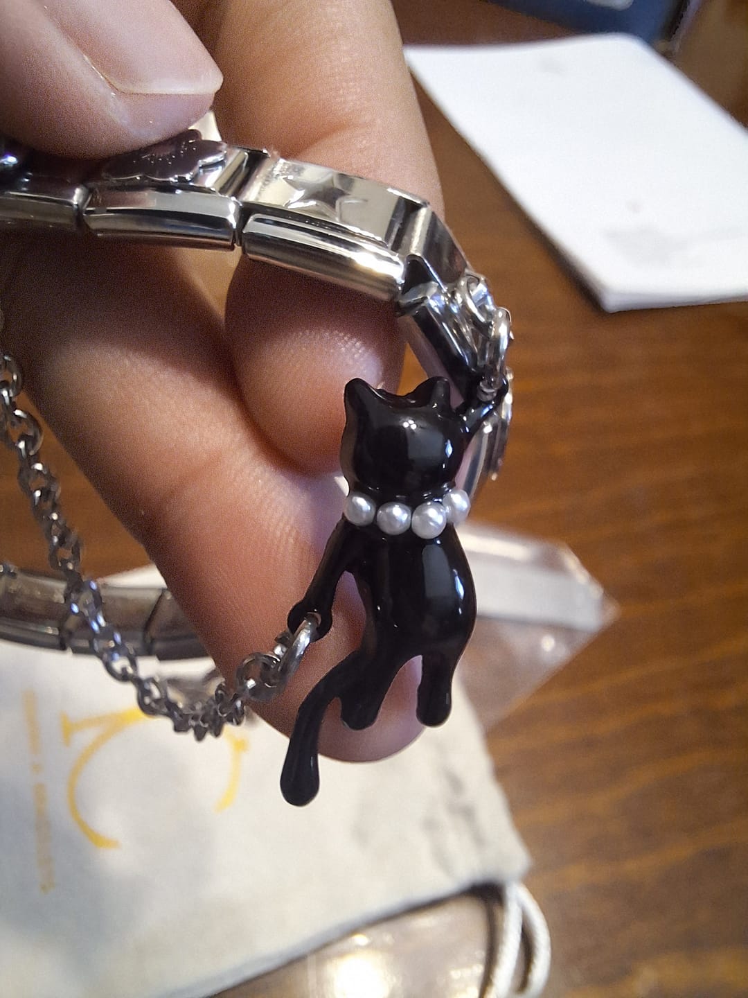 Customer photo review of Charm Colgante Gatito