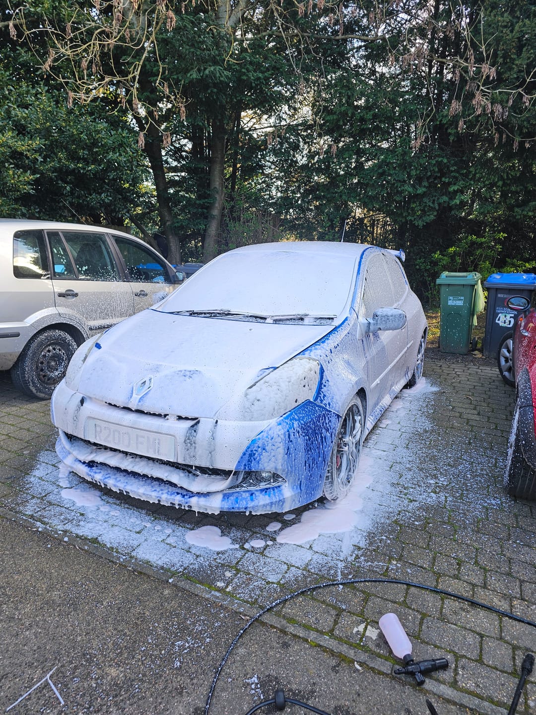 Customer photo review of Grandfalls Retractable Pressure Washer Cover