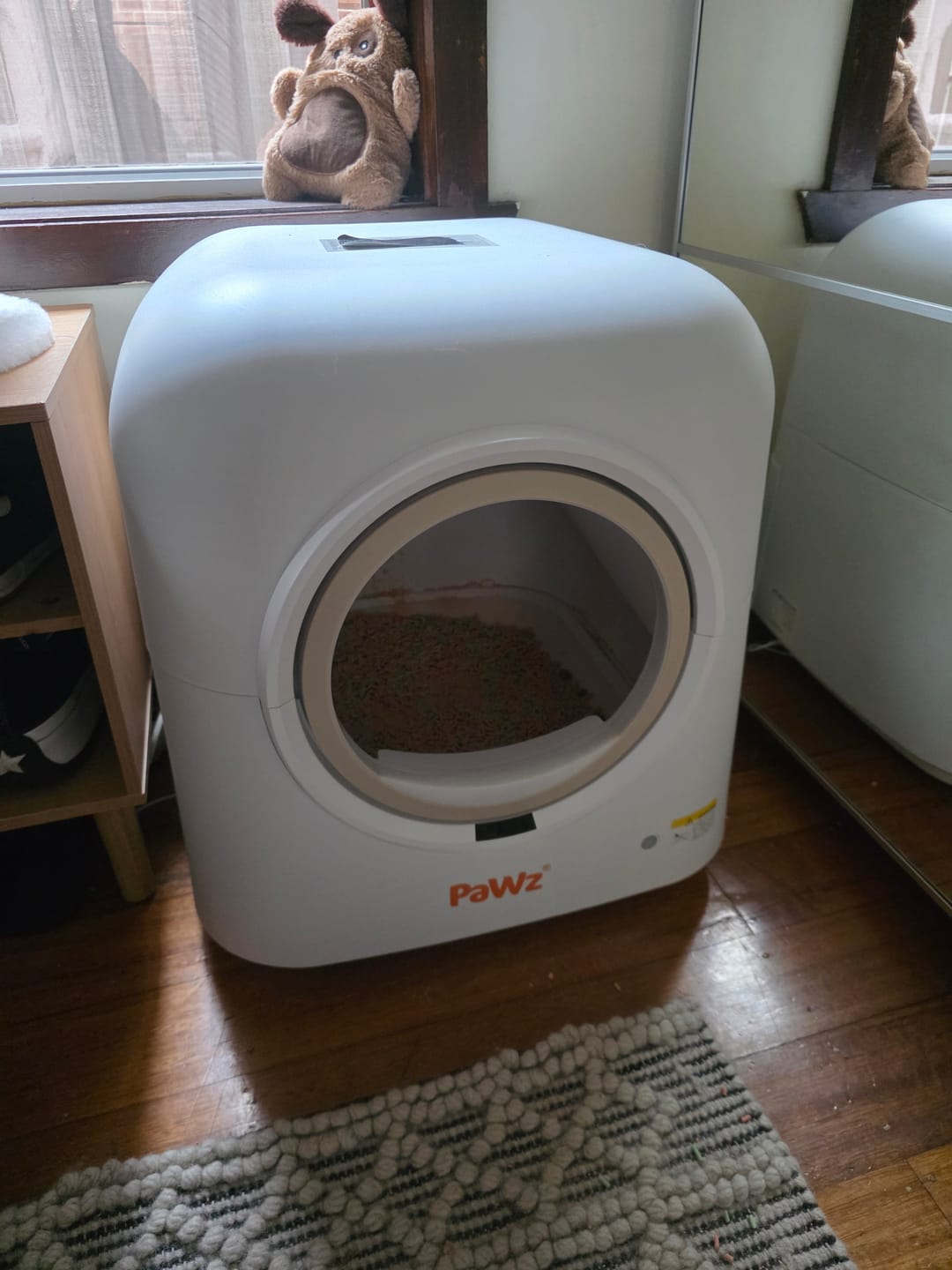Customer photo review of AutoClean Pro Automatic Self Cleaning Cat Litter Box
