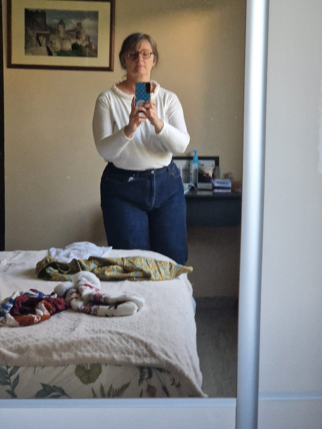 Customer photo review of Blouse  Clarisse - Jersey brodé blanc cassé