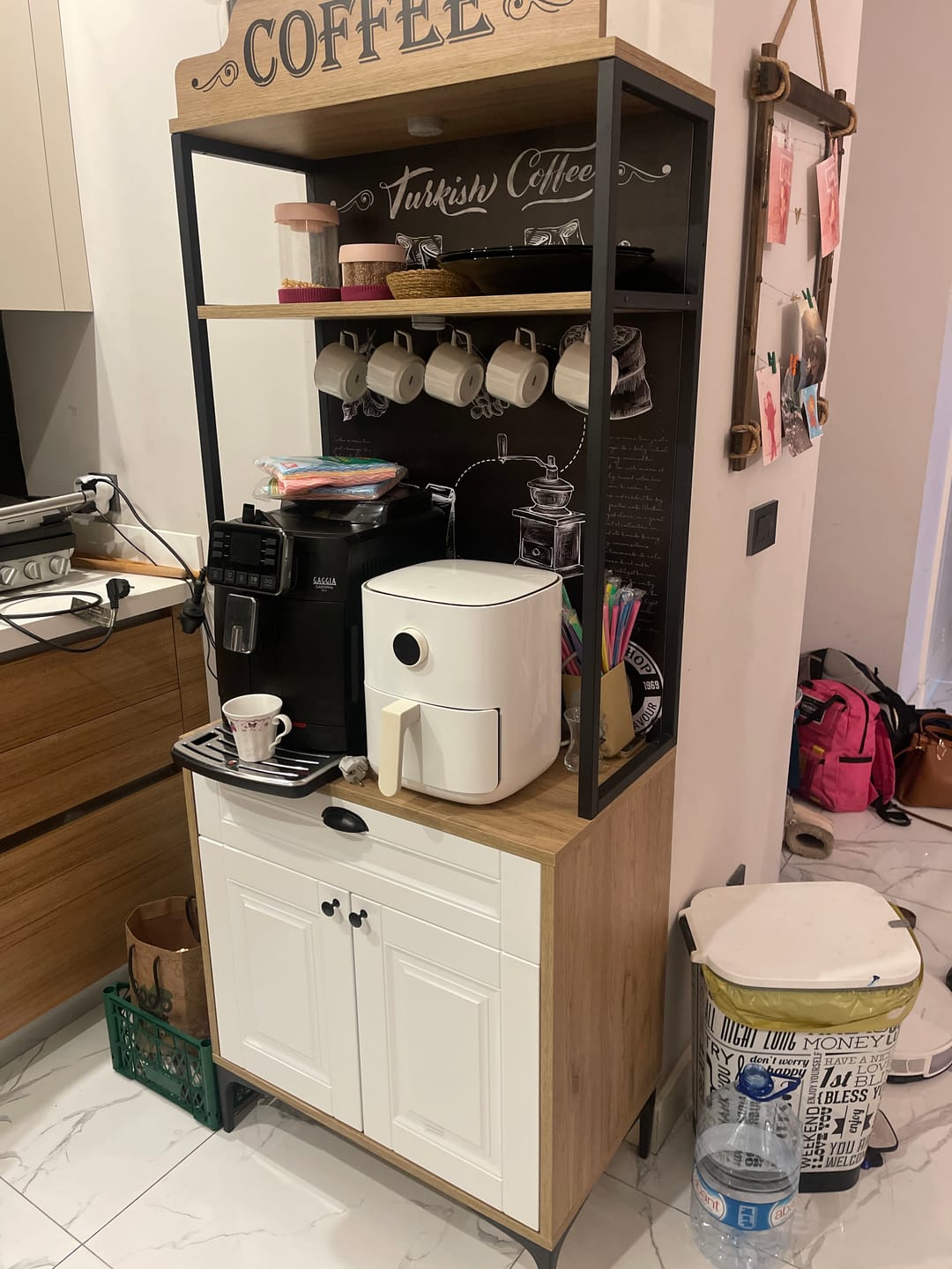 Customer photo review of Rani JE157 Işıklı Kahve Köşesi Membran Kapaklı Çekmeceli Çok Amaçlı Mutfak Dolabı Sepet Ceviz - Beyaz