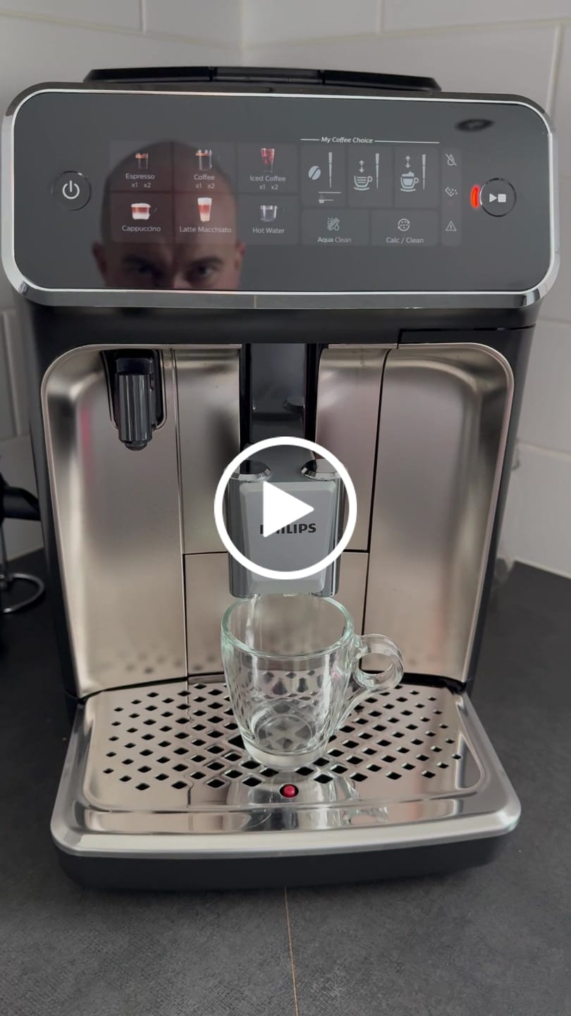 Customer video review of Philips - Series 3300 LatteGo (SilentBrew) EP3347/90