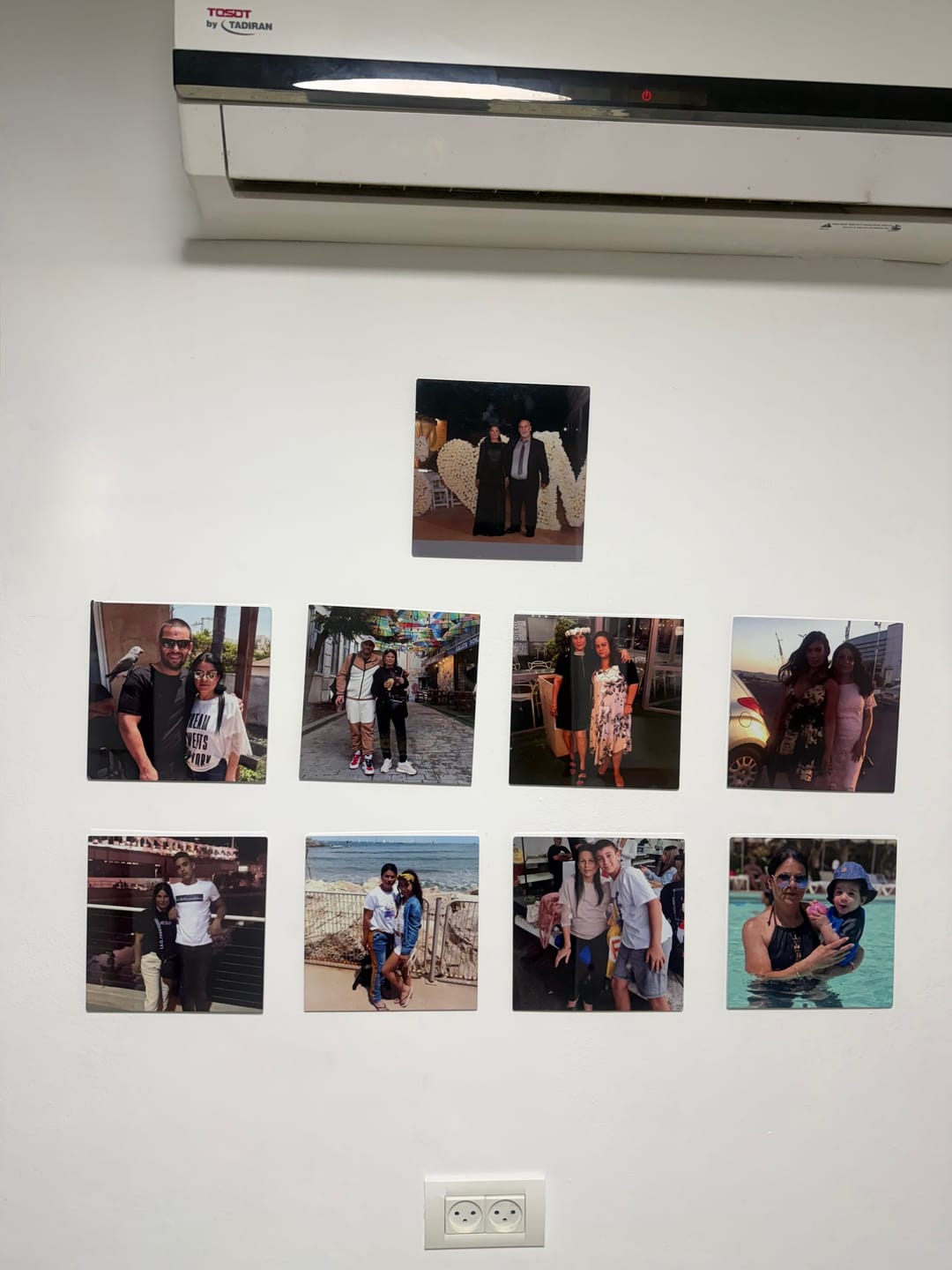 Customer photo review of קיר תמונות מתמגנטות