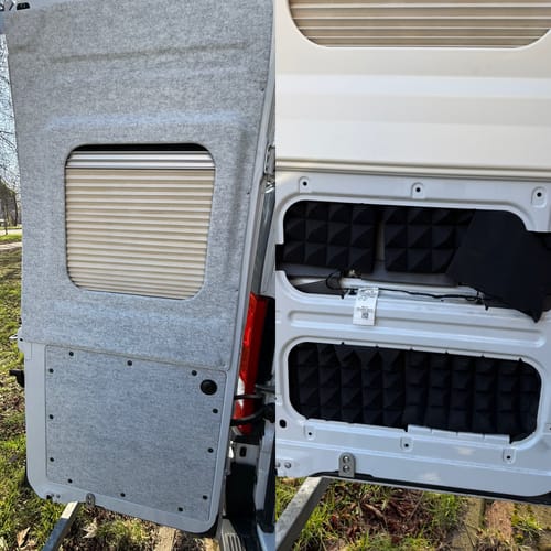 Customer photo review of Carpet Filz selbstklebend für Camper