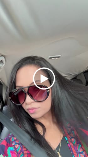 Customer video review of Óculos Veneza