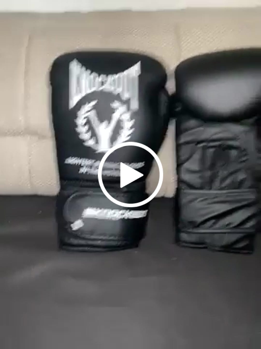 Customer video review of Manusi Box Knockout Ultra Usoare