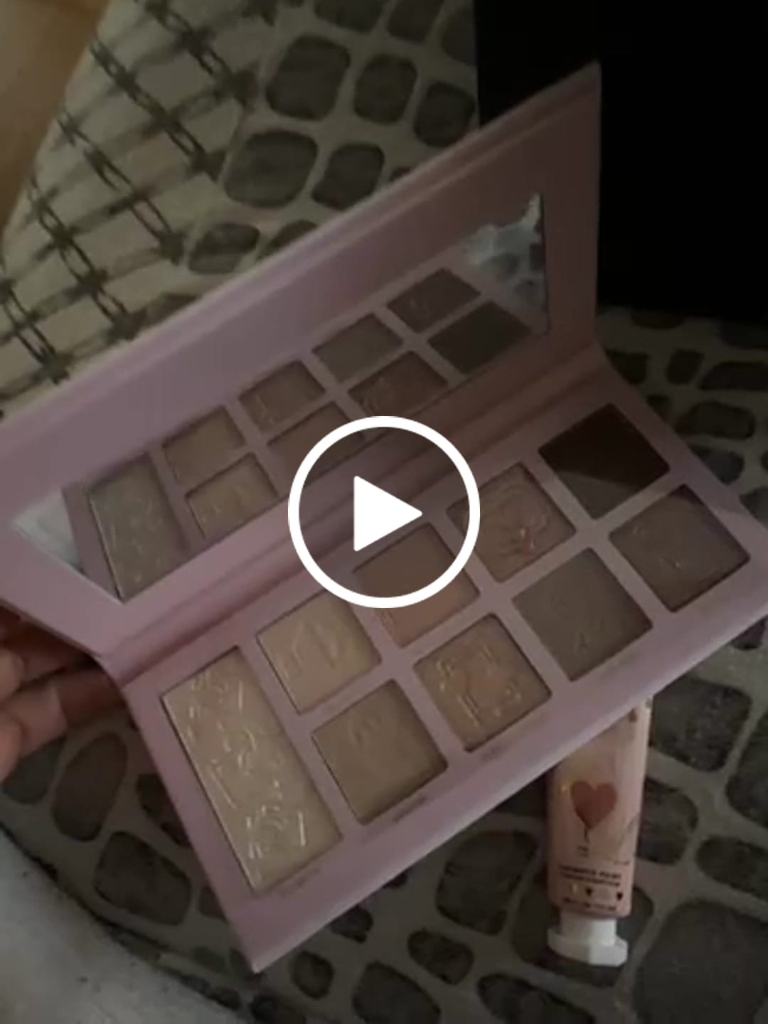 Customer video review of P.Louise Naked Ambitions Makeup Palette