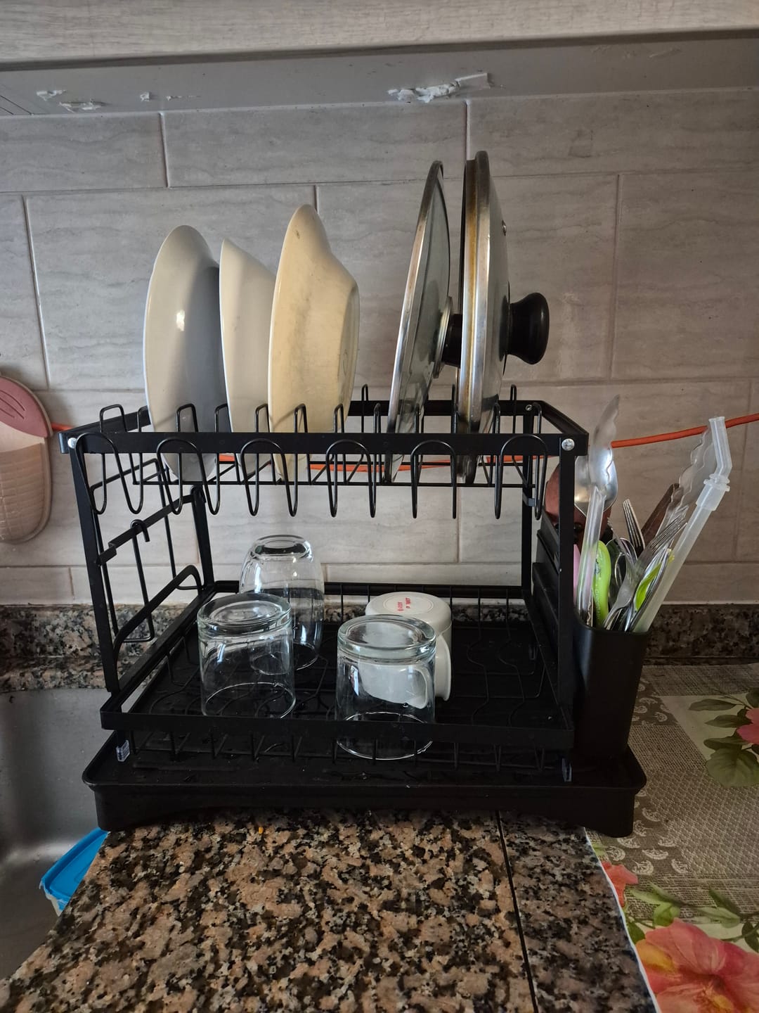 Customer photo review of Escurridor De Platos 2 Niveles Secaplatos Multifuncional
