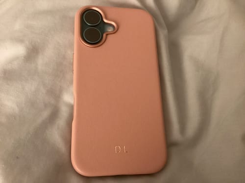 Customer photo review of Timeless Luxe Leather Case - Blush Pink - iPhone 16