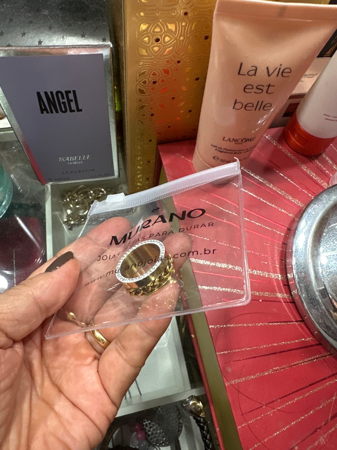 Customer photo review of Anel Elos Zircônia Banhado em Ouro 18K