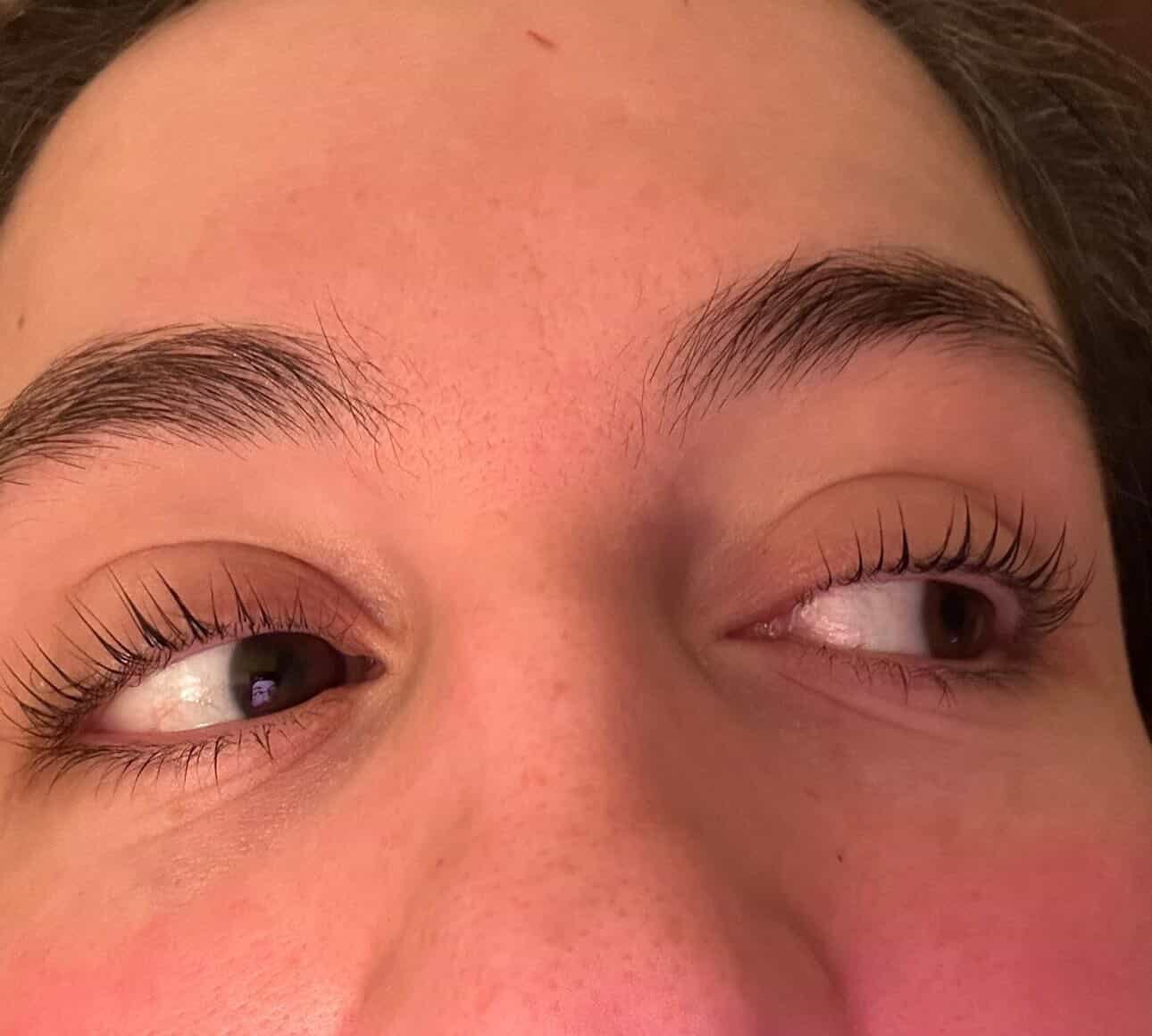 Customer photo review of Glowie - Lash Essence Serum