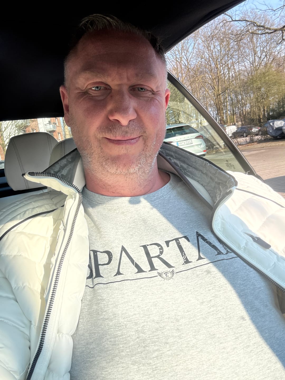 Customer photo review of NEUHEIT Combat Spartan T-Shirt