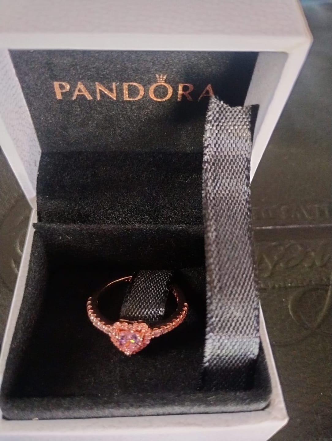 Customer photo review of ANILLO PANDORA PROMESA CORAZON BRILLANTE ELEVADO ORO ROSA + KIT DE REGALO