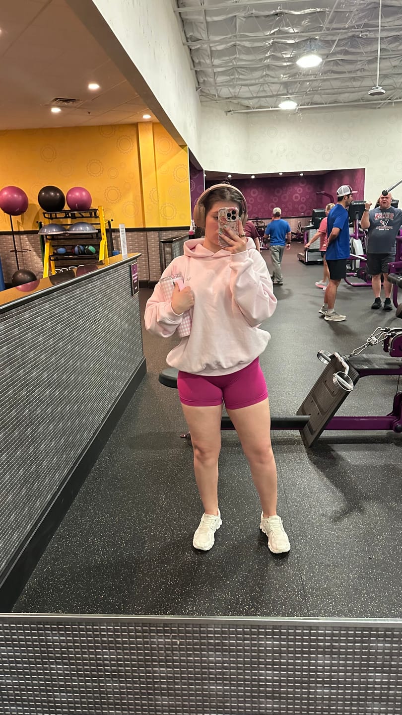 Customer photo review of W5213 - Studio Edit Fleece Hoodie
