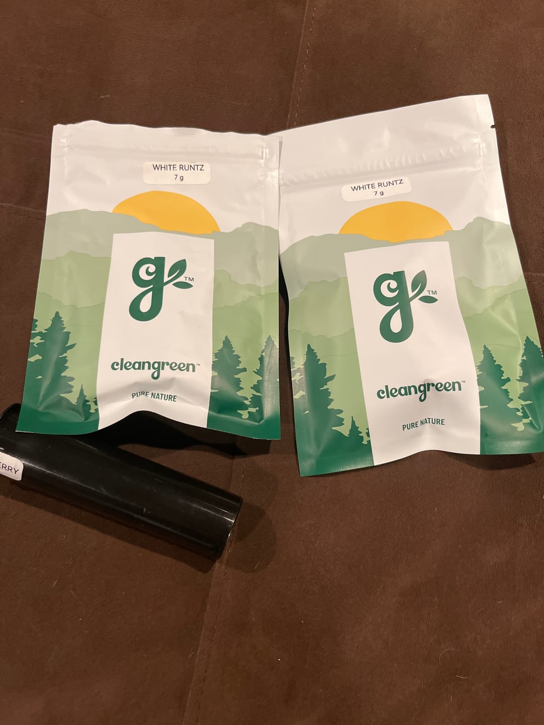 Customer photo review of Royal Cherry Pre-Rolls - 6ct.