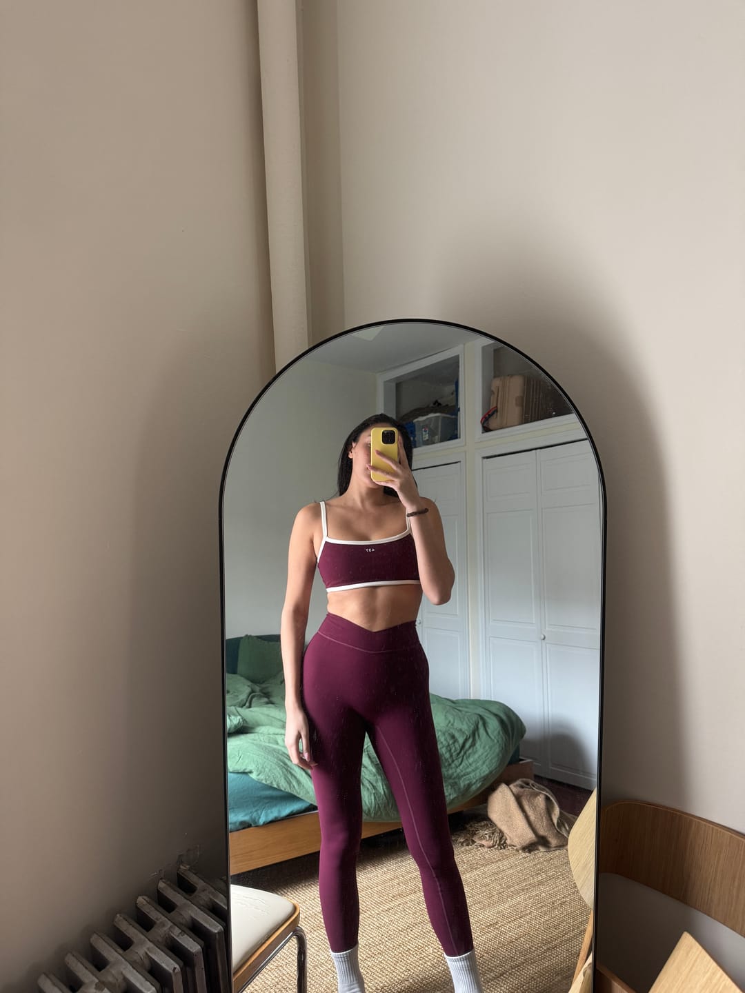 Customer photo review of The V Legging / Black-Cherry