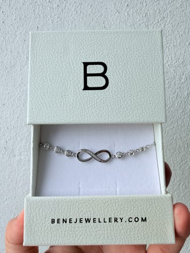 Customer photo review of Diana Bow Bracelet