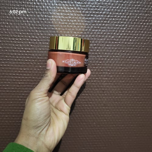 Customer photo review of Kumkumadi Flawless Beauty Day & Night Cream