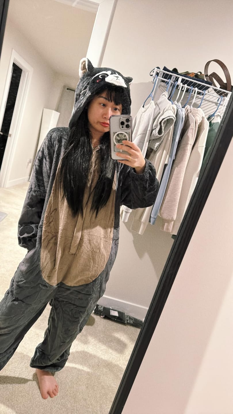 Customer photo review of OLAOLA Unisex Adult Plush Raccoon Animals Onesie Pajamas Warm Home One-Piece Sleepwear