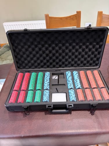 Customer photo review of Poker Case Aluminium Black 750 PRO