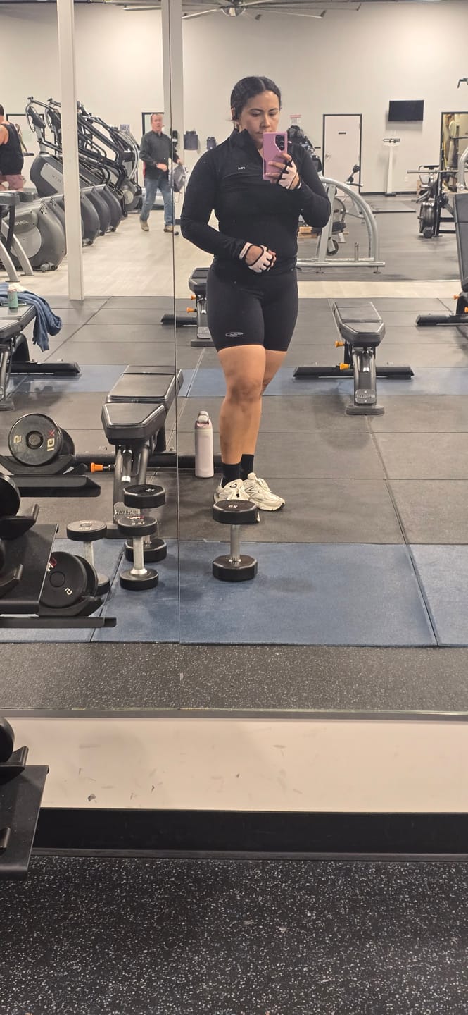 Customer photo review of W5160 - Velocity Pullover