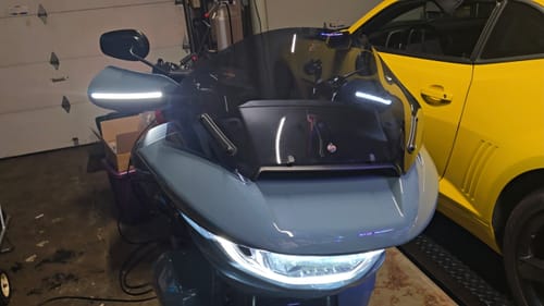 Customer photo review of Color Matched hand guard with LED for Harley Touring & Softails