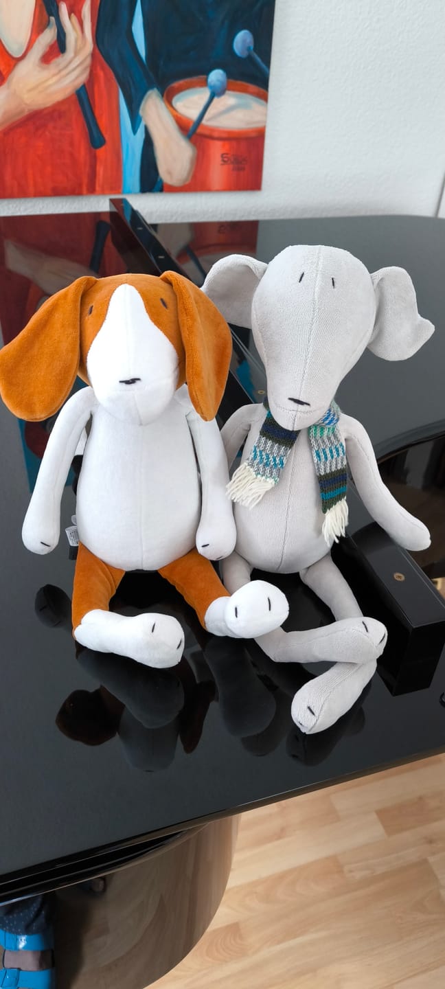 Customer photo review of BARRY LE BEAGLE - L