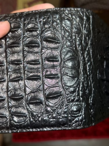Customer photo review of Men Bifold Leather Wallet- Genuine Crocodile Leather Head Bone Leather