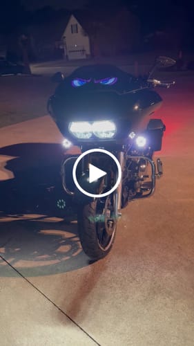 Customer video review of Moto Eyes - Animated Moto Eyes