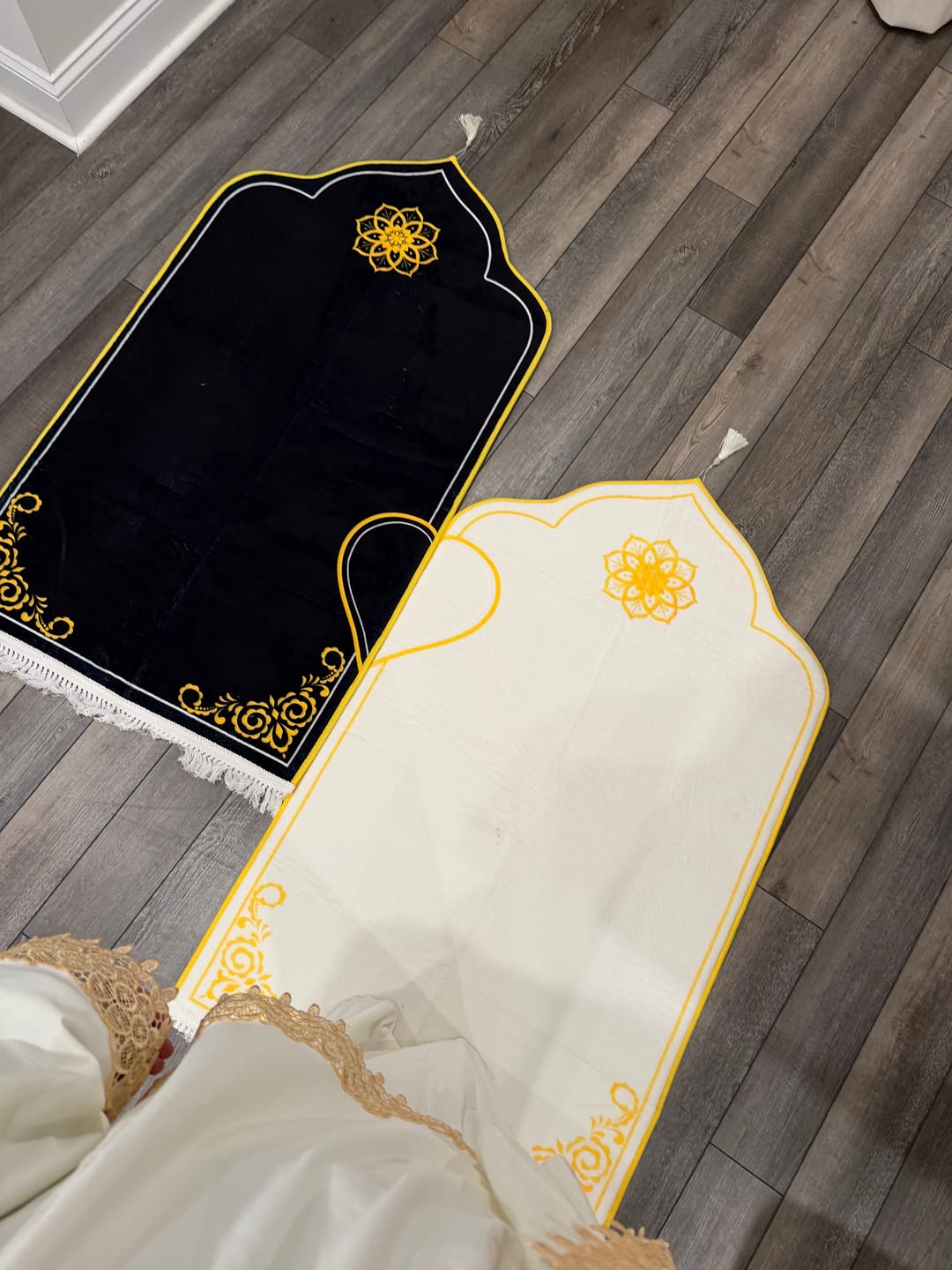 Customer photo review of Couple's Padded Prayer Mat (Set of 2)
