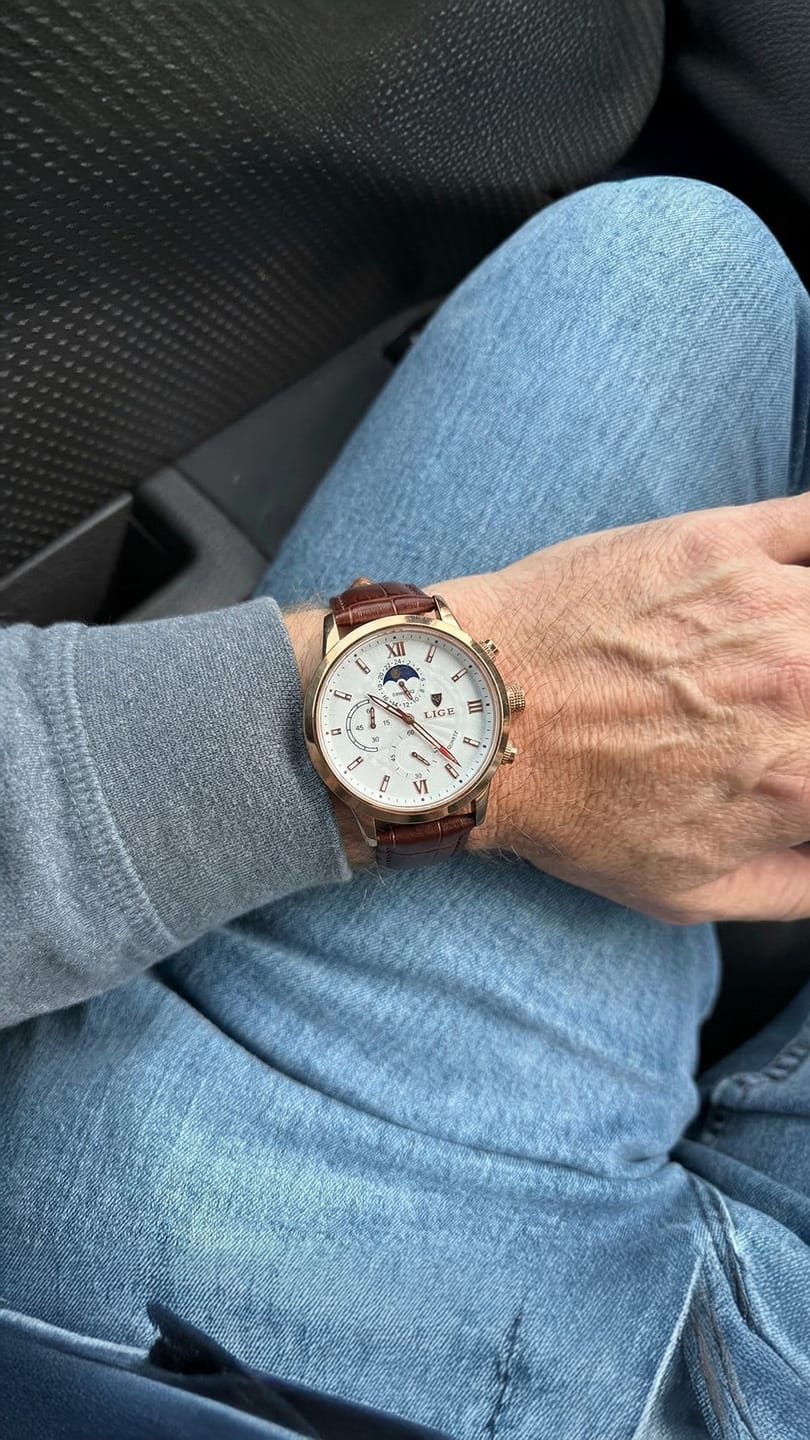 Customer photo review of LIGE® Classic Sports Watch