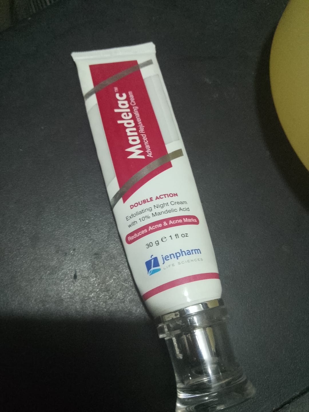 Customer photo review of MandelAC Cream