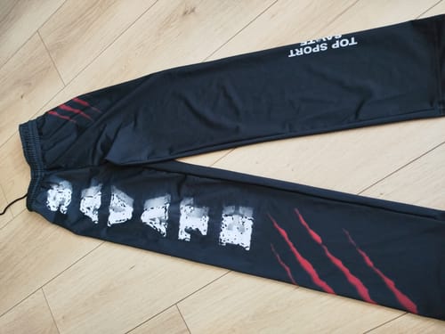 Customer photo review of PANTALON GRIFFURES