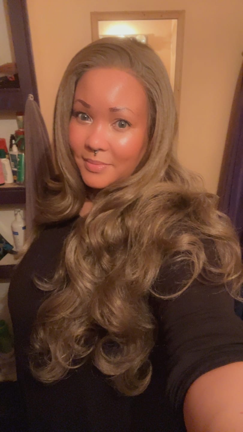Customer photo review of Sensationnel Bare Lace Glueless Extra Transparent Luxe 13X6 Lace Front Wig - 13X6 UNIT 4