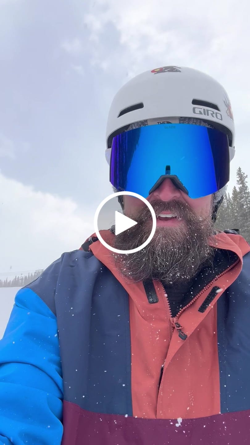 Customer video review of Men's Ivory & Black Color-Block Insulated Snow Anoraks