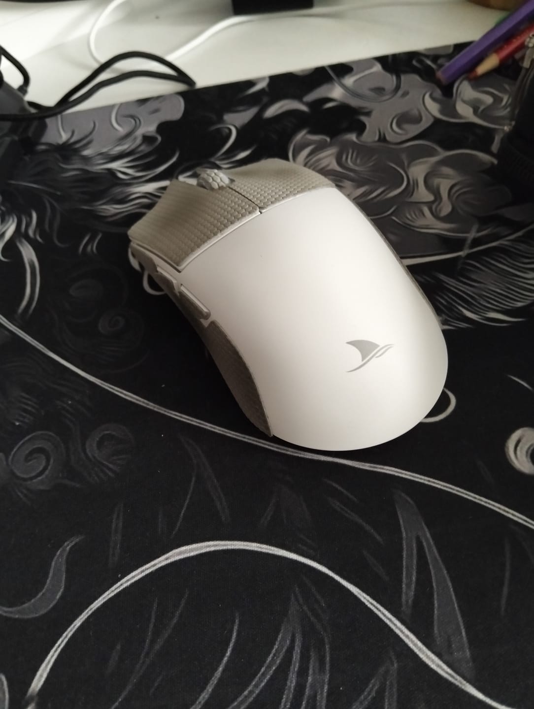 Customer photo review of Darmoshark M3 Pro Wireless Mouse